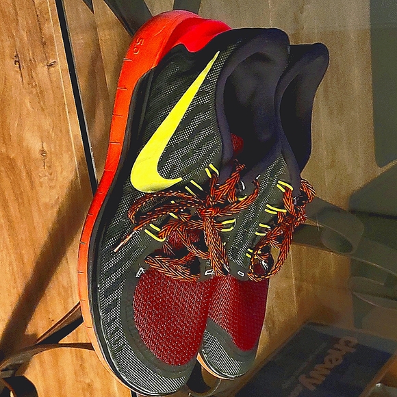 Women's SZ 8.5 Nike Nike free 5.0 - Picture 1 of 5